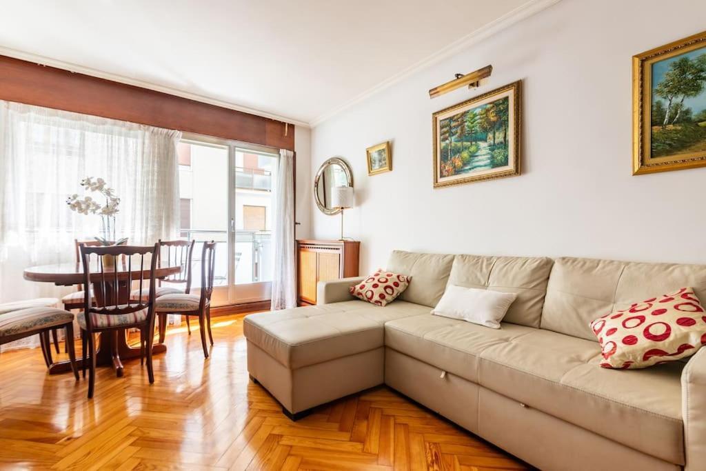 Terraza Playa Y Calle Peatonal Ess03377 Сан-Себастьян Экстерьер фото