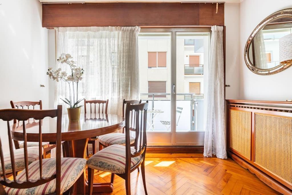 Terraza Playa Y Calle Peatonal Ess03377 Сан-Себастьян Экстерьер фото