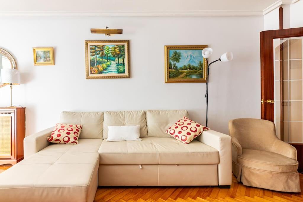 Terraza Playa Y Calle Peatonal Ess03377 Сан-Себастьян Экстерьер фото