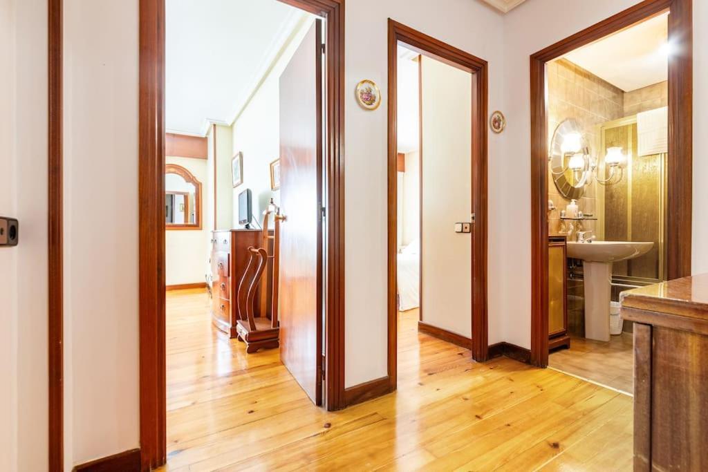 Terraza Playa Y Calle Peatonal Ess03377 Сан-Себастьян Экстерьер фото