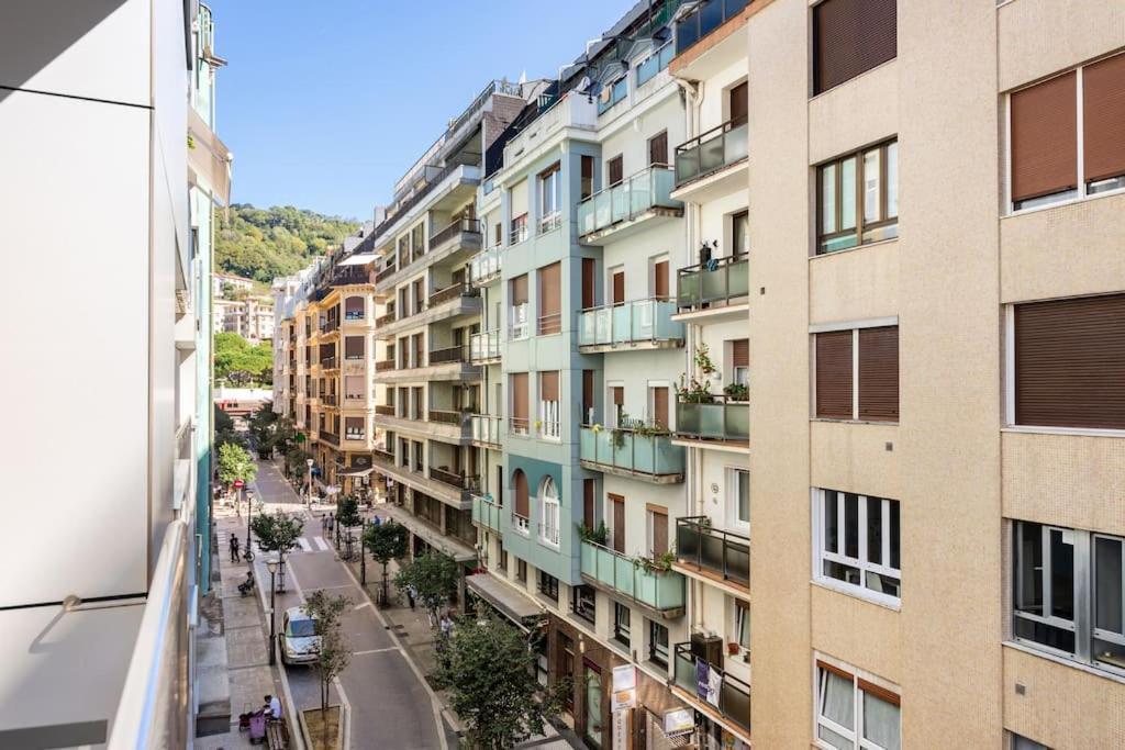 Terraza Playa Y Calle Peatonal Ess03377 Сан-Себастьян Экстерьер фото