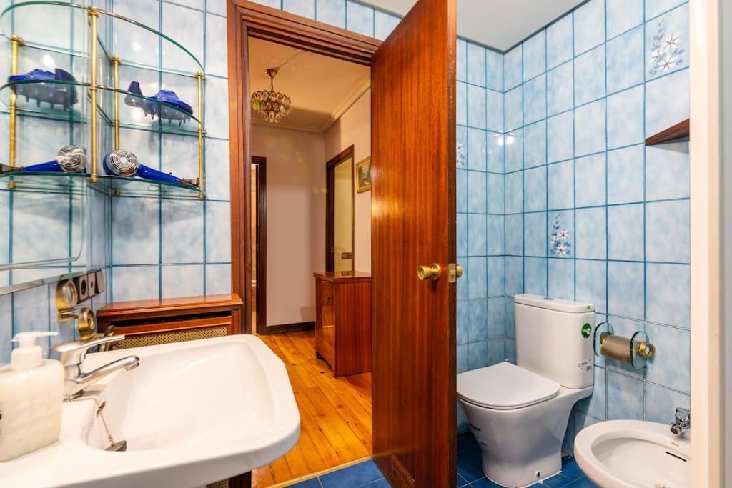 Terraza Playa Y Calle Peatonal Ess03377 Сан-Себастьян Экстерьер фото